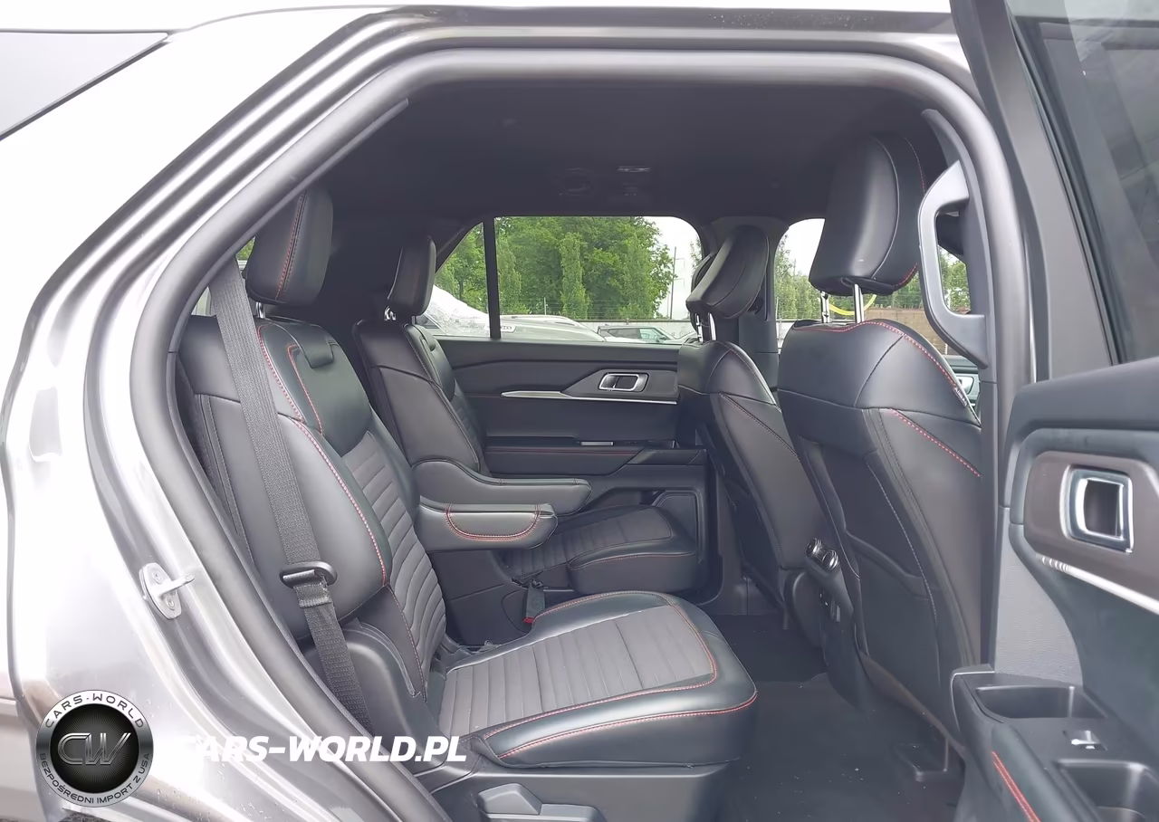 2025 Ford Explorer St-Line VIN:1FMUK8KHXSGB50538 - 8