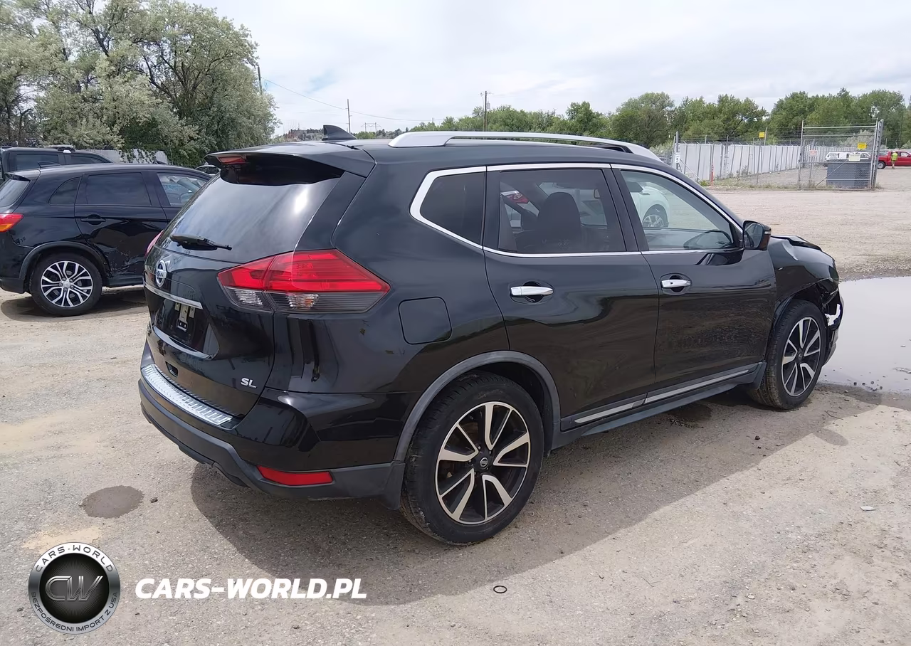 2017 Nissan Rogue Sl VIN:JN8AT2MT7HW403532 - 4
