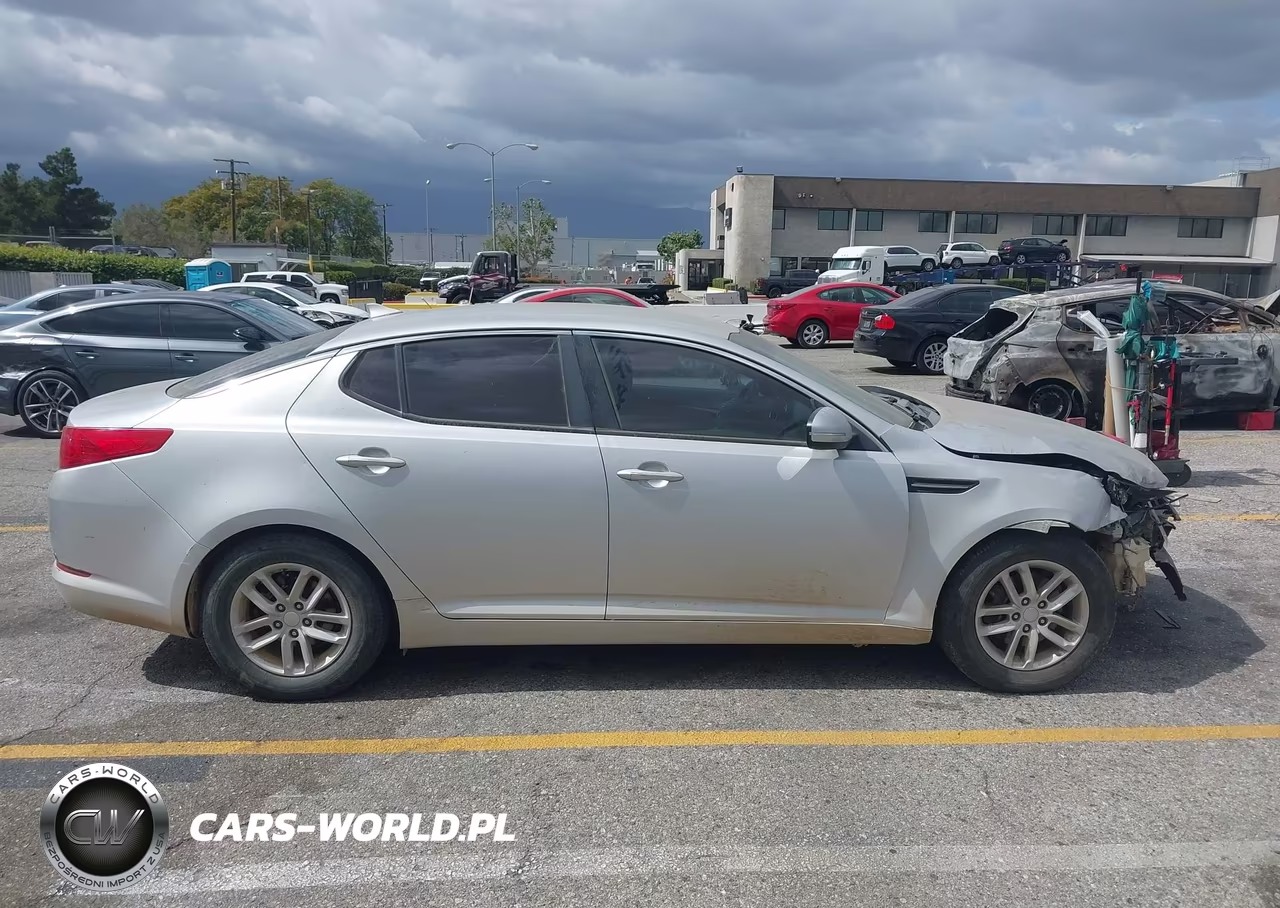 2012 Kia Optima Lx VIN:5XXGM4A77CG016608 - 13