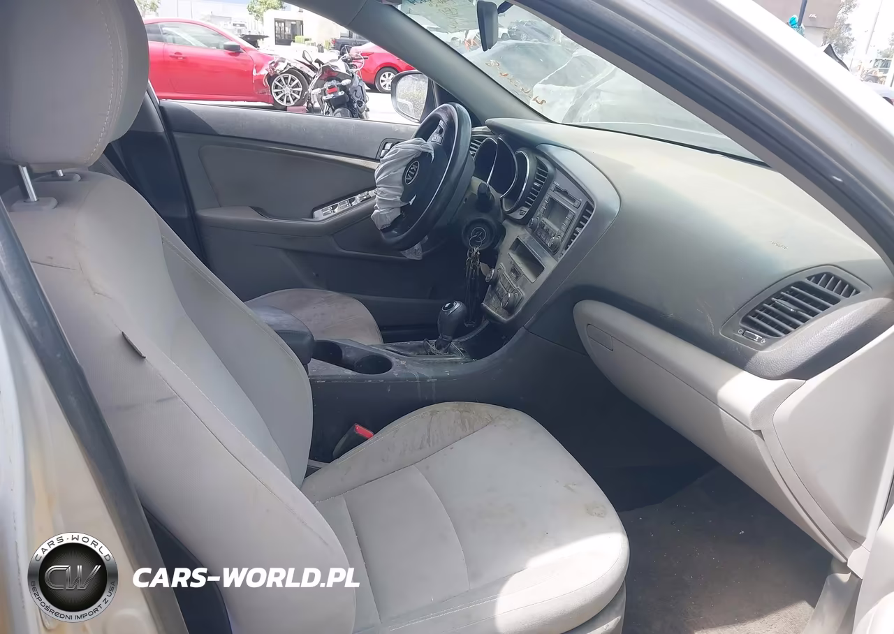 2012 Kia Optima Lx VIN:5XXGM4A77CG016608 - 5