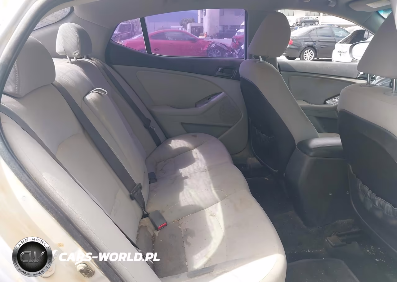 2012 Kia Optima Lx VIN:5XXGM4A77CG016608 - 8