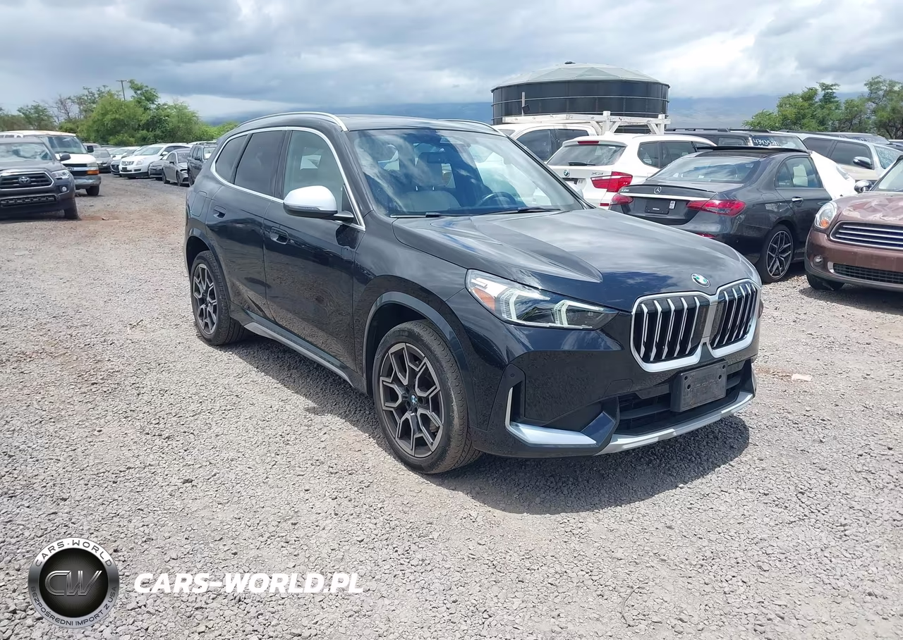 2023 BMW X1 xDrive28I VIN:WBX73EF09P5X62141 - 1