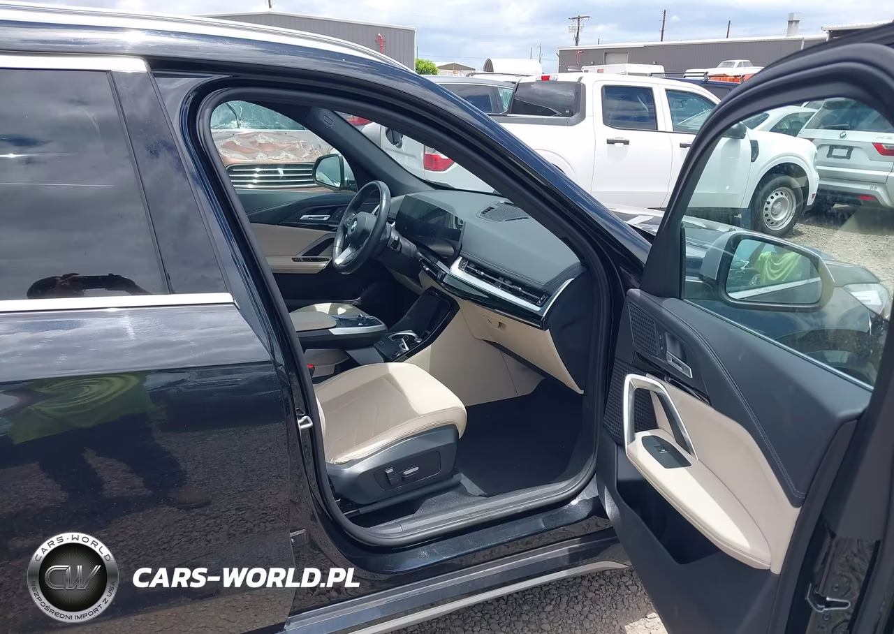 2023 BMW X1 xDrive28I VIN:WBX73EF09P5X62141 - 5