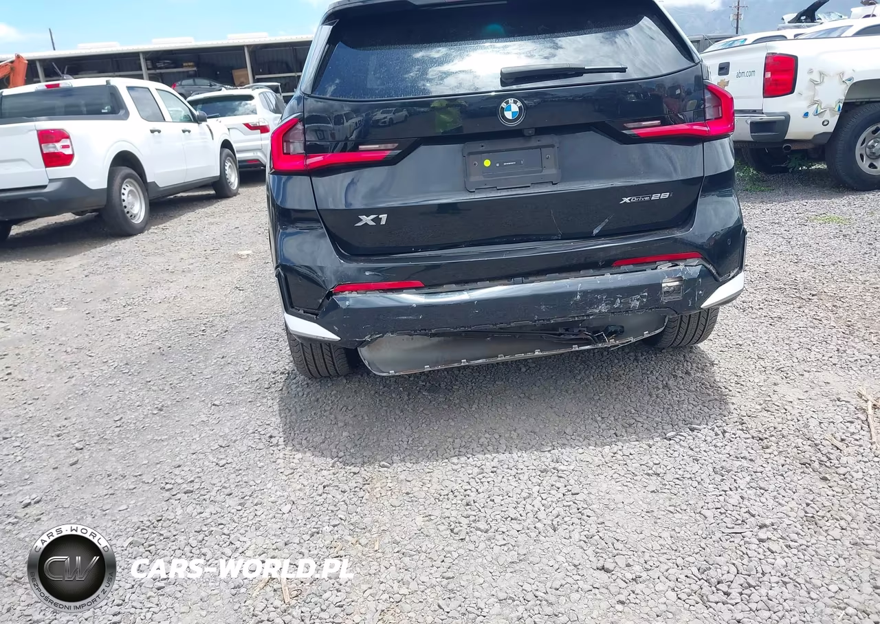 2023 BMW X1 xDrive28I VIN:WBX73EF09P5X62141 - 6