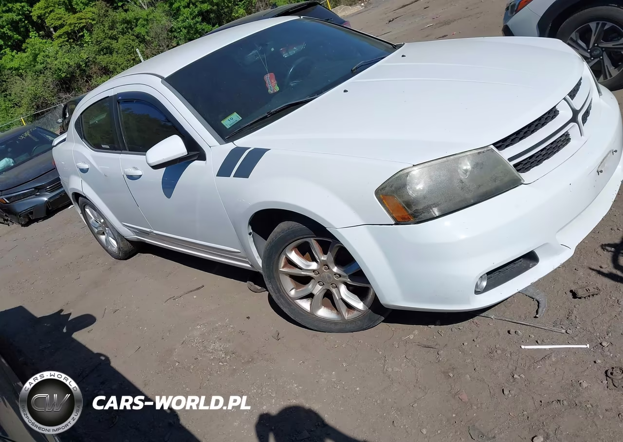 2013 Dodge Avenger R-T – zdjęcie 1 z 11