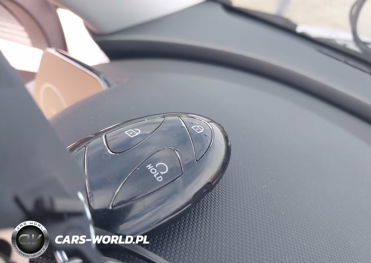 2024 Hyundai Elantra Hybrid Limited VIN:KMHLN4DJ9RU104447 - 11