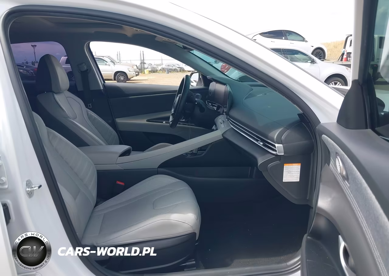 2024 Hyundai Elantra Hybrid Limited VIN:KMHLN4DJ9RU104447 - 5