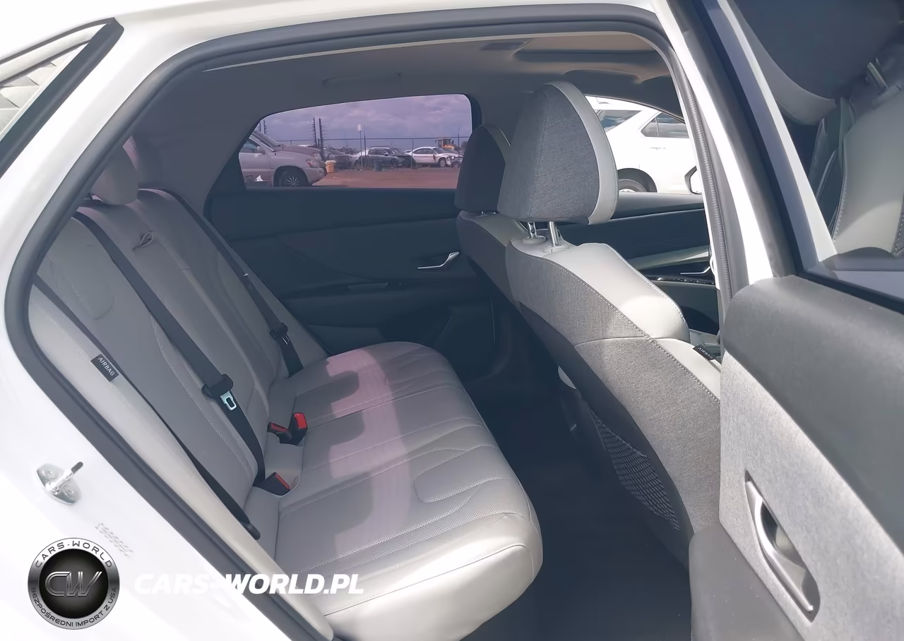 2024 Hyundai Elantra Hybrid Limited VIN:KMHLN4DJ9RU104447 - 8