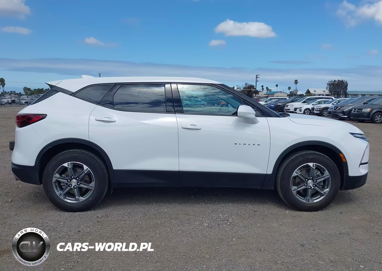 2023 Chevrolet Blazer Fwd 2Lt VIN:3GNKBCR42PS123190 - 14