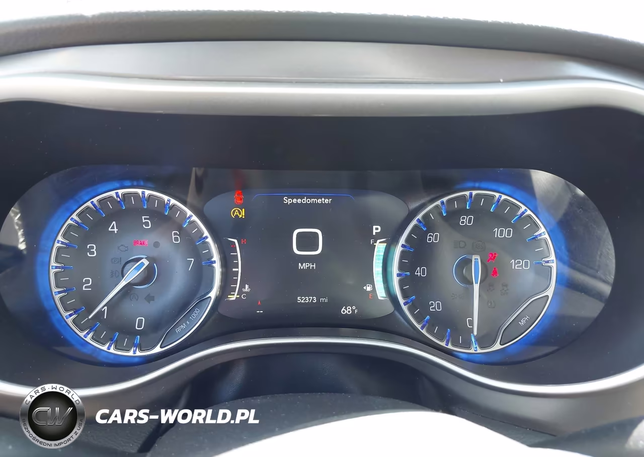 2024 Chrysler Pacifica Touring L VIN:2C4RC1BG4RR132972 - 7