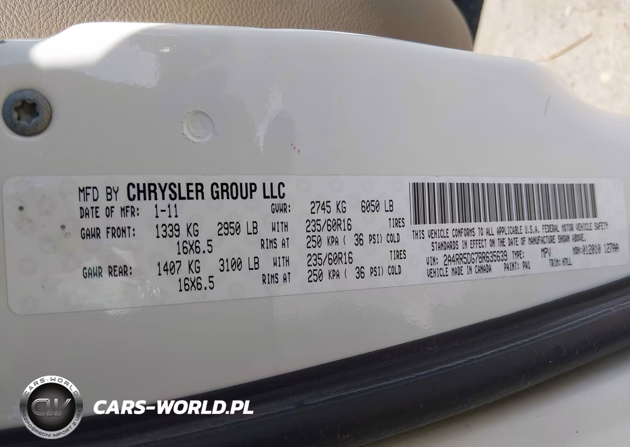 2011 Chrysler Town & Country Touring VIN:2A4RR5DG7BR635639 - 9