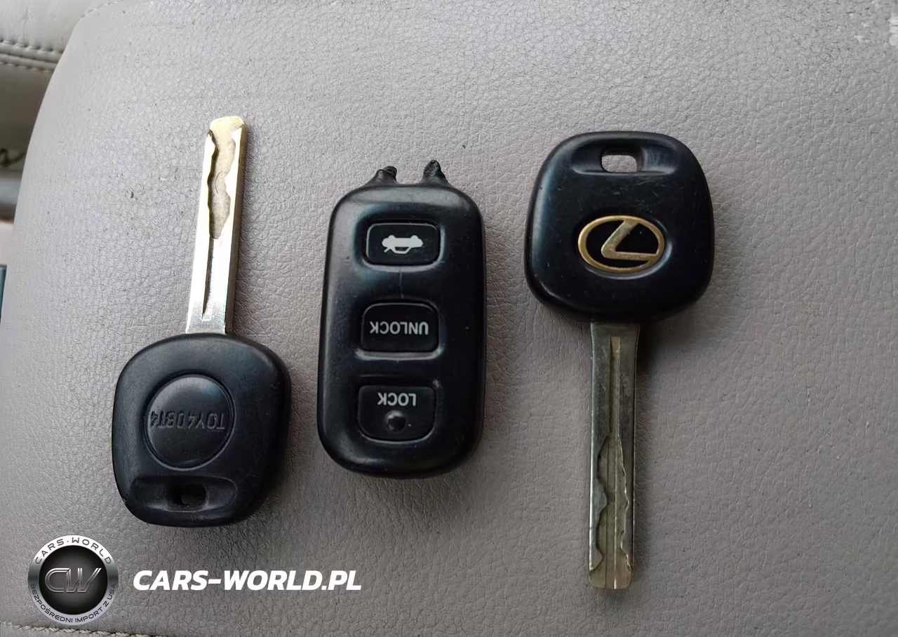 1999 Lexus Es 300 VIN:JT8BF28G3X5067286 - 11
