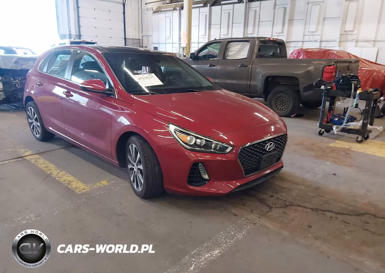 2018 Hyundai Elantra Gt – zdjęcie 1 z 17