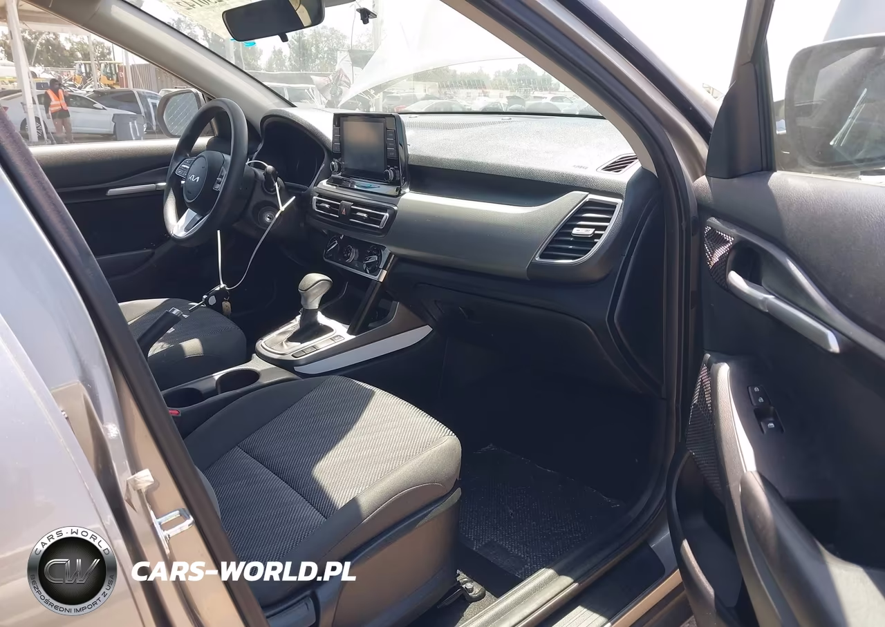 2023 Kia Seltos Lx VIN:KNDEPCAA6P7442972 - 5