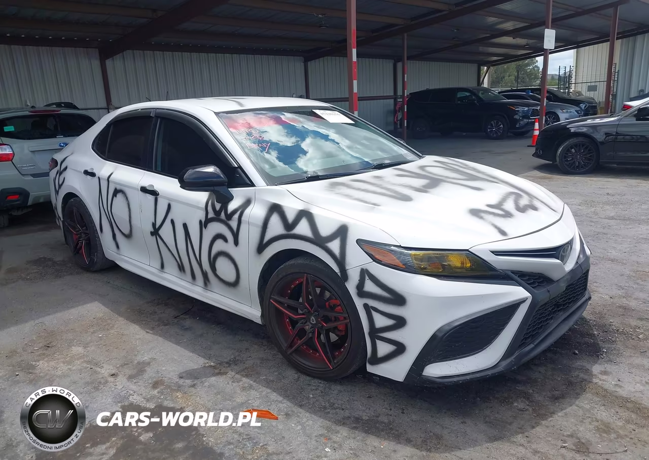2021 Toyota Camry Se Nightshade Edition Awd