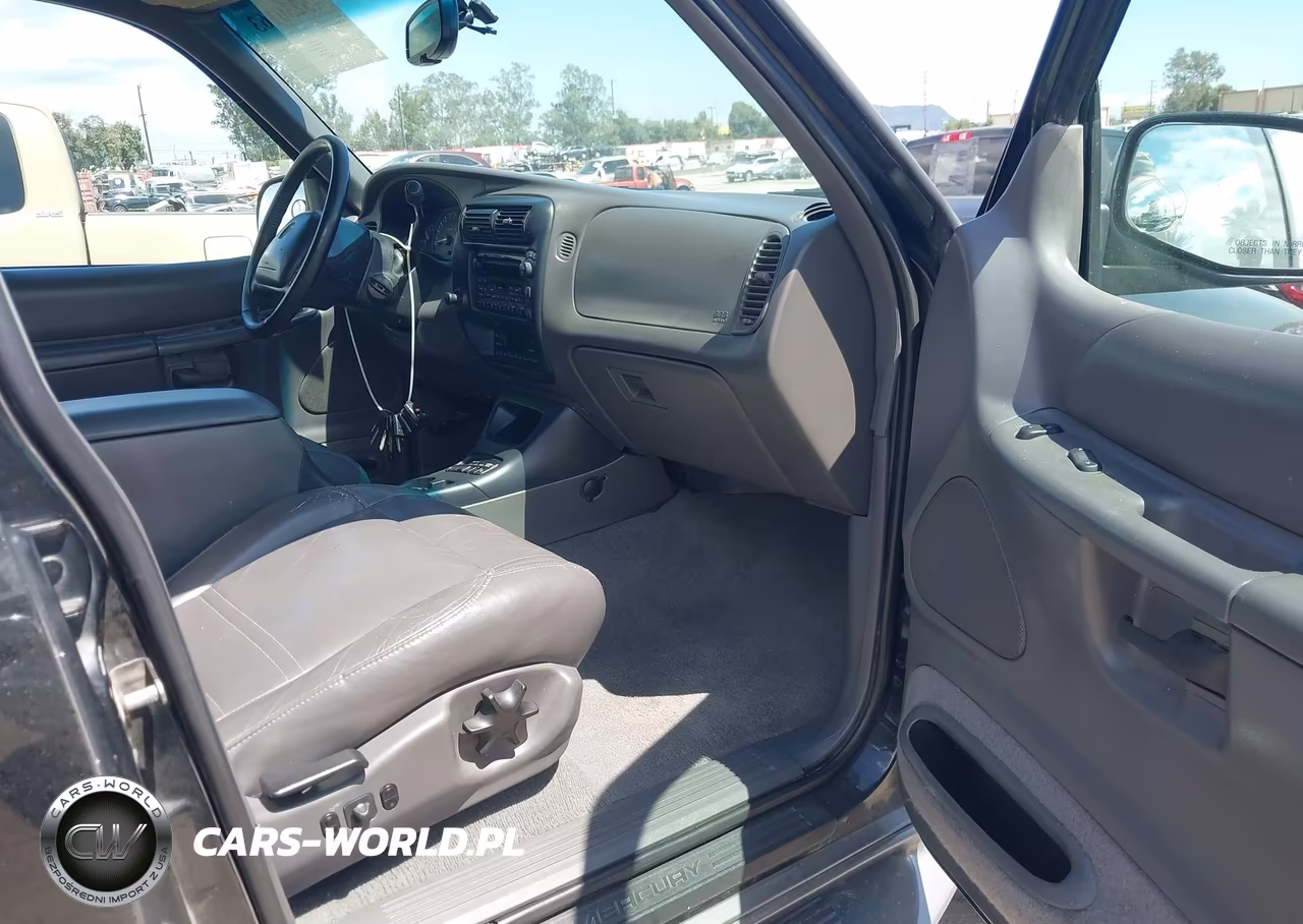2000 Mercury Mountaineer VIN:4M2DU86P4YUJ25638 - 5