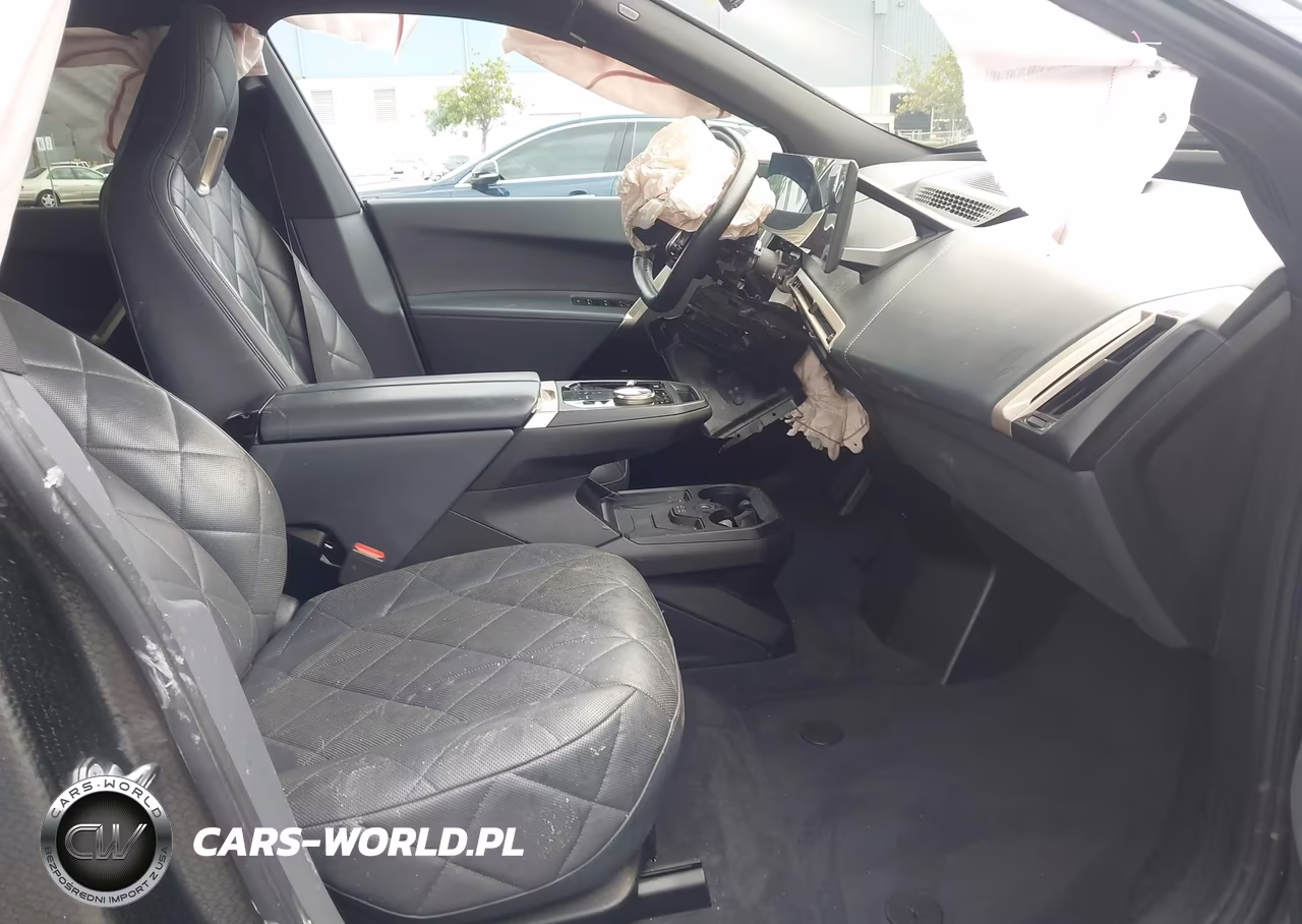 2023 BMW Ix xDrive50 VIN:WB523CF03PCM19294 - 5