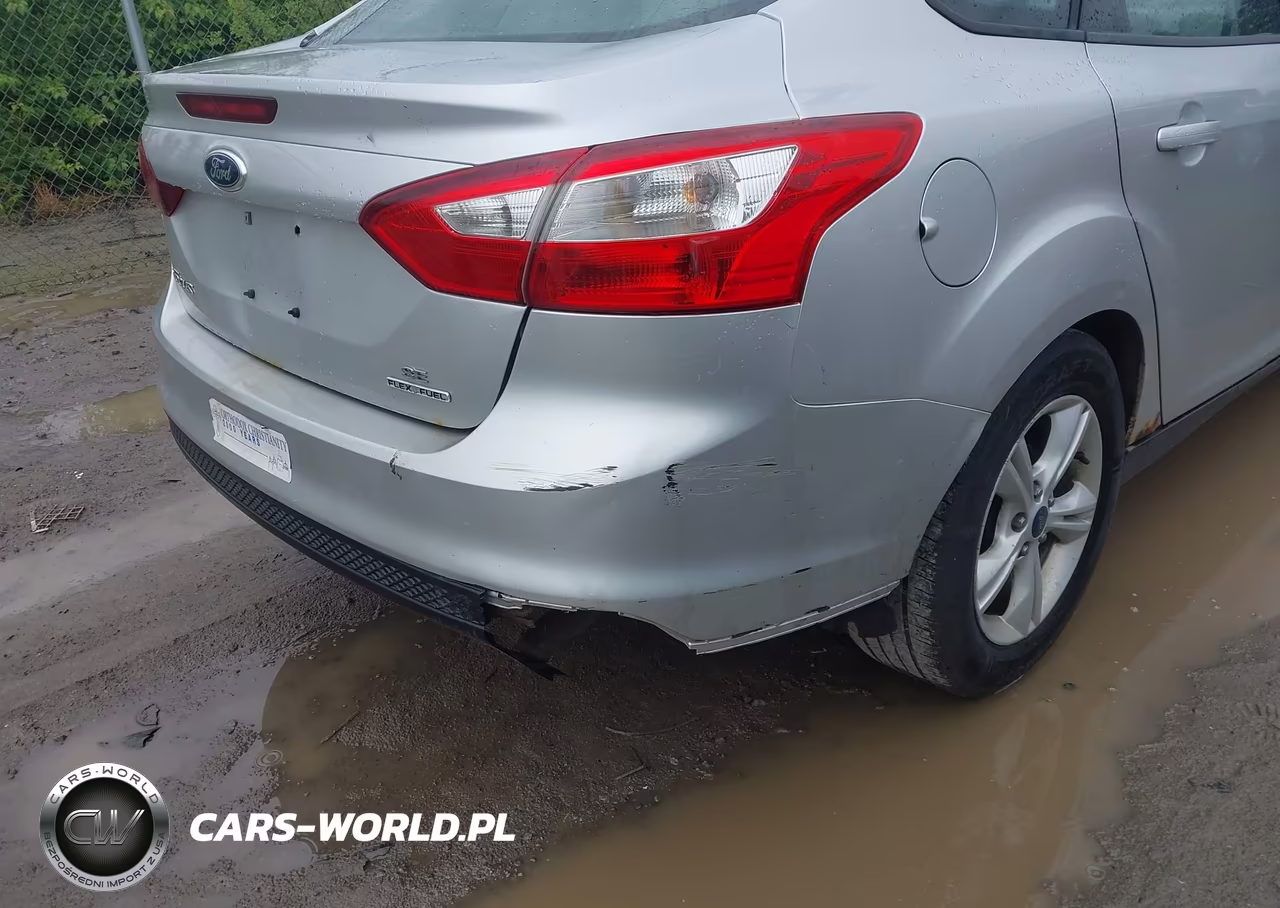 2014 Ford Focus Se VIN:1FADP3F21EL417663 - 12