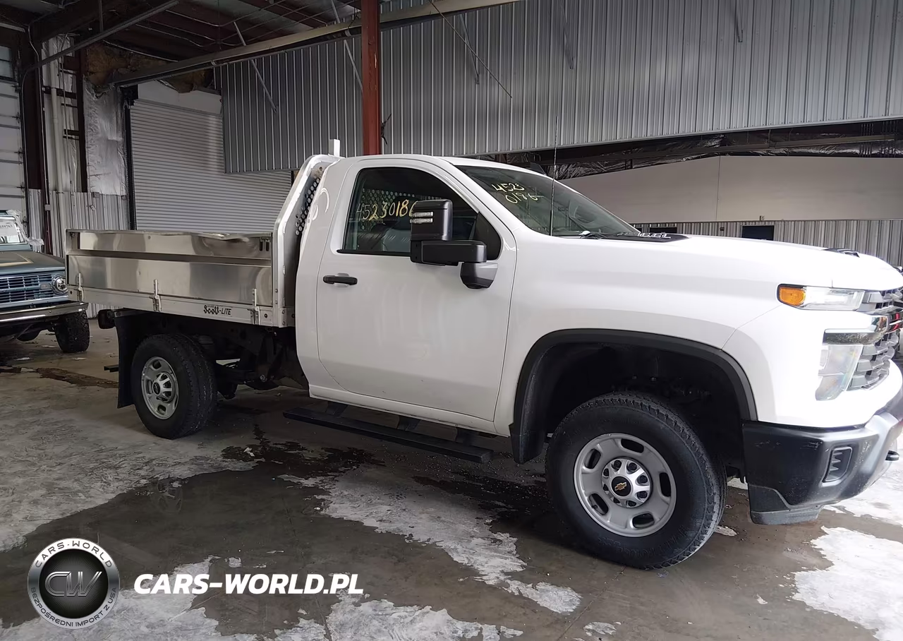 2024 Chevrolet Silverado 2500Hd 2Wd Long Bed Work Truck VIN:1GB0WLE70RF225586 - 13