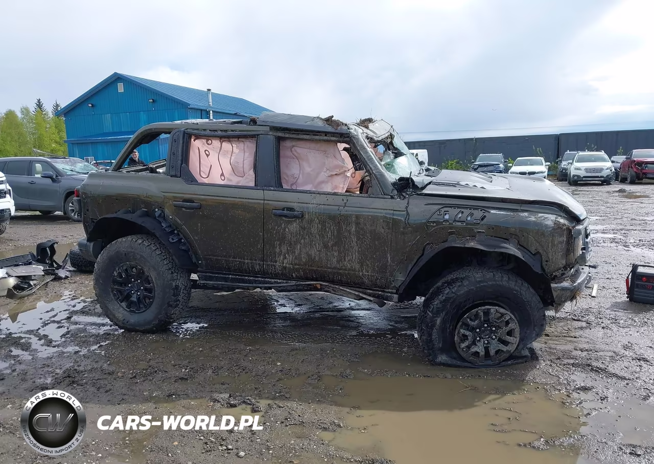 2024 Ford Bronco Raptor VIN:1FMEE0RR0RLA82702 - 12