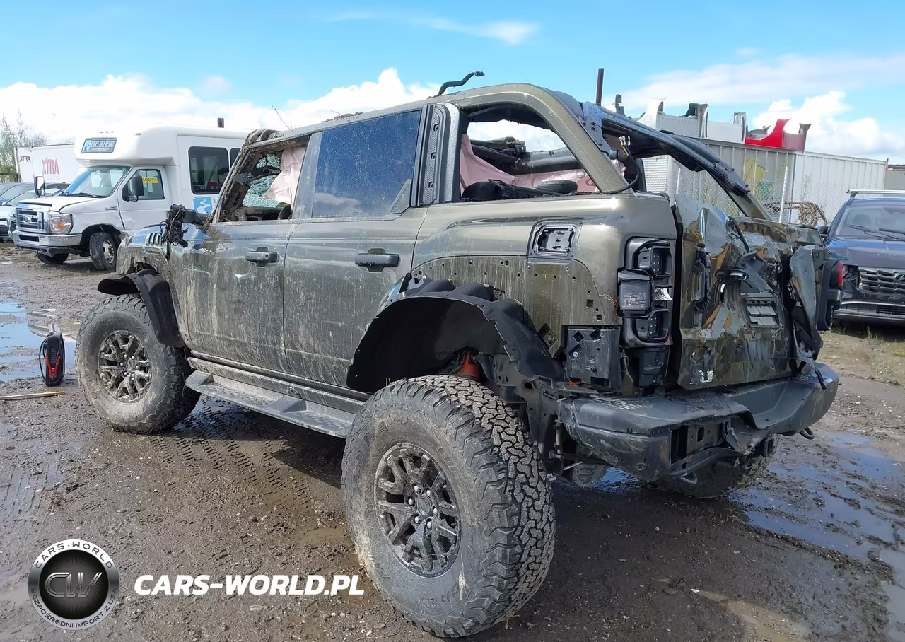 2024 Ford Bronco Raptor VIN:1FMEE0RR0RLA82702 - 3