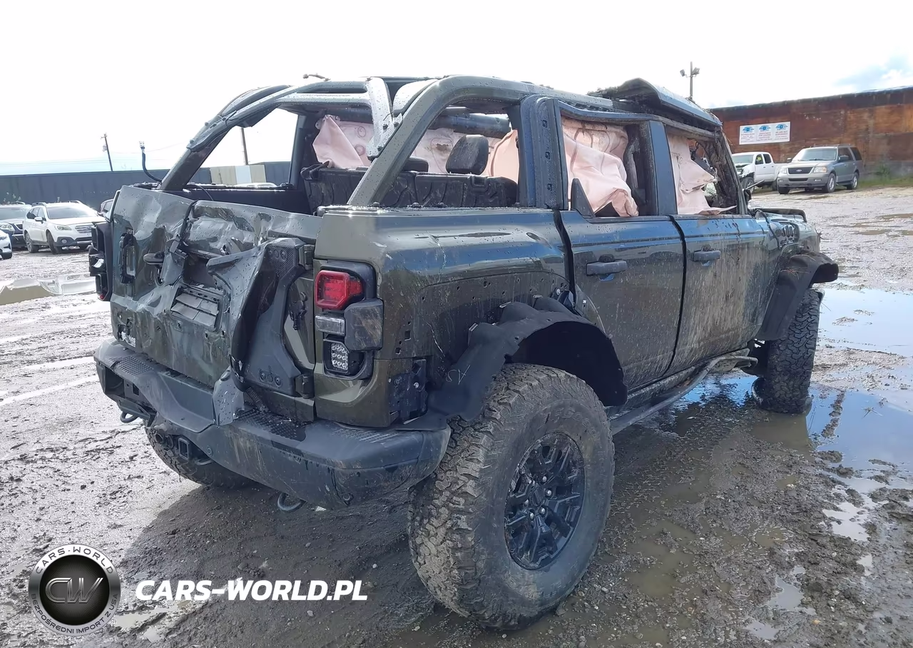 2024 Ford Bronco Raptor VIN:1FMEE0RR0RLA82702 - 4