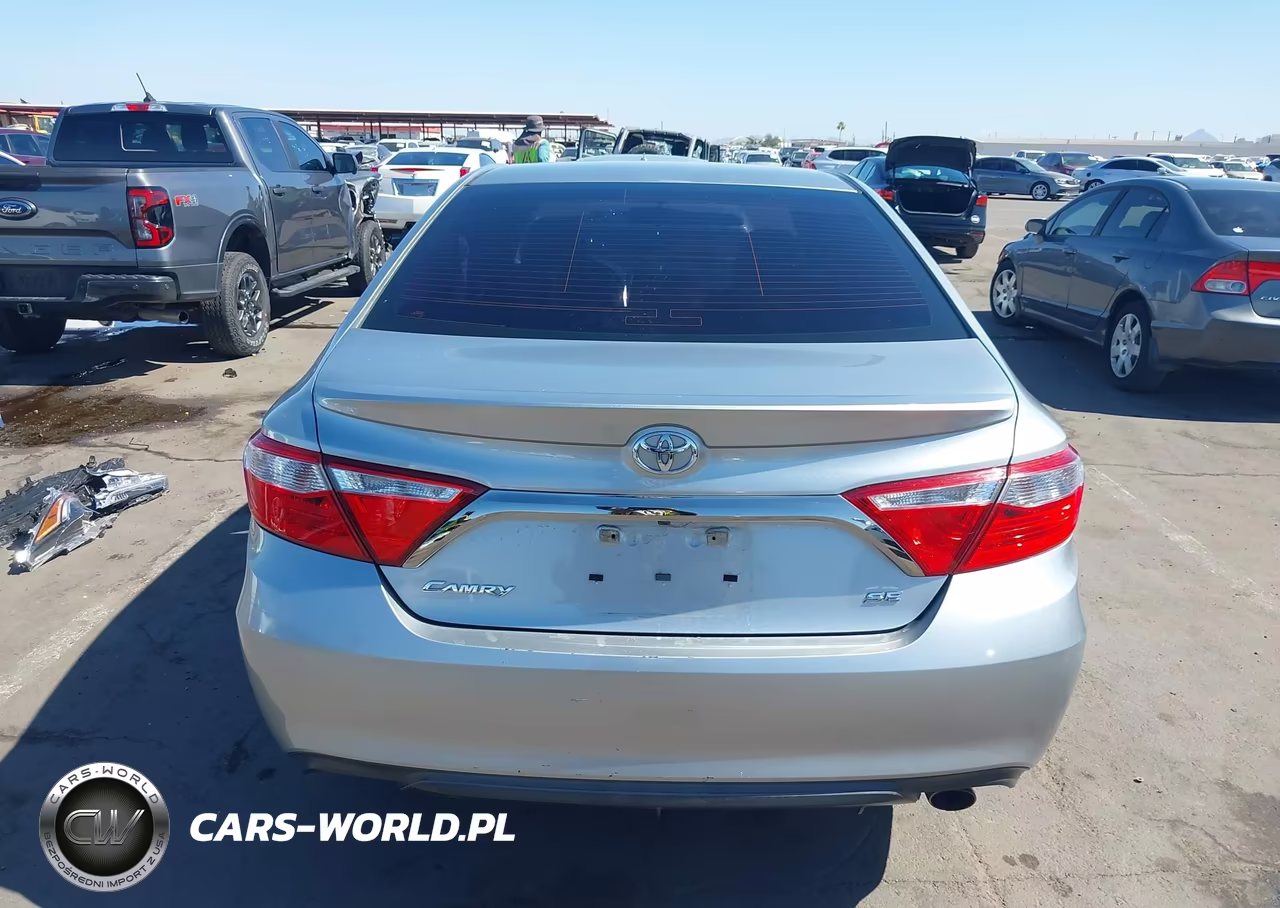 2017 Toyota Camry Se VIN:4T1BF1FK2HU343303 - 16