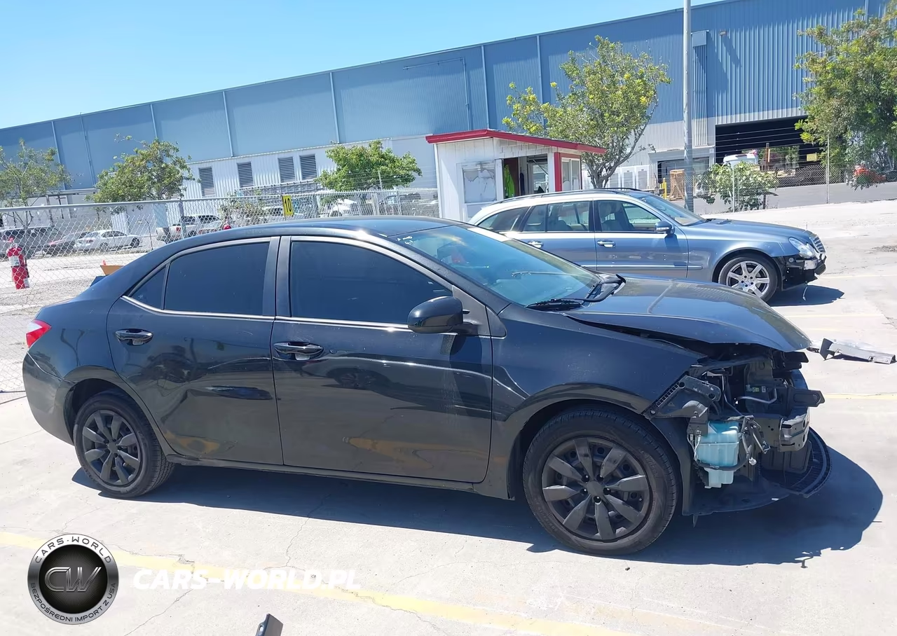 2014 Toyota Corolla Le VIN:5YFBURHE3EP057212 - 14