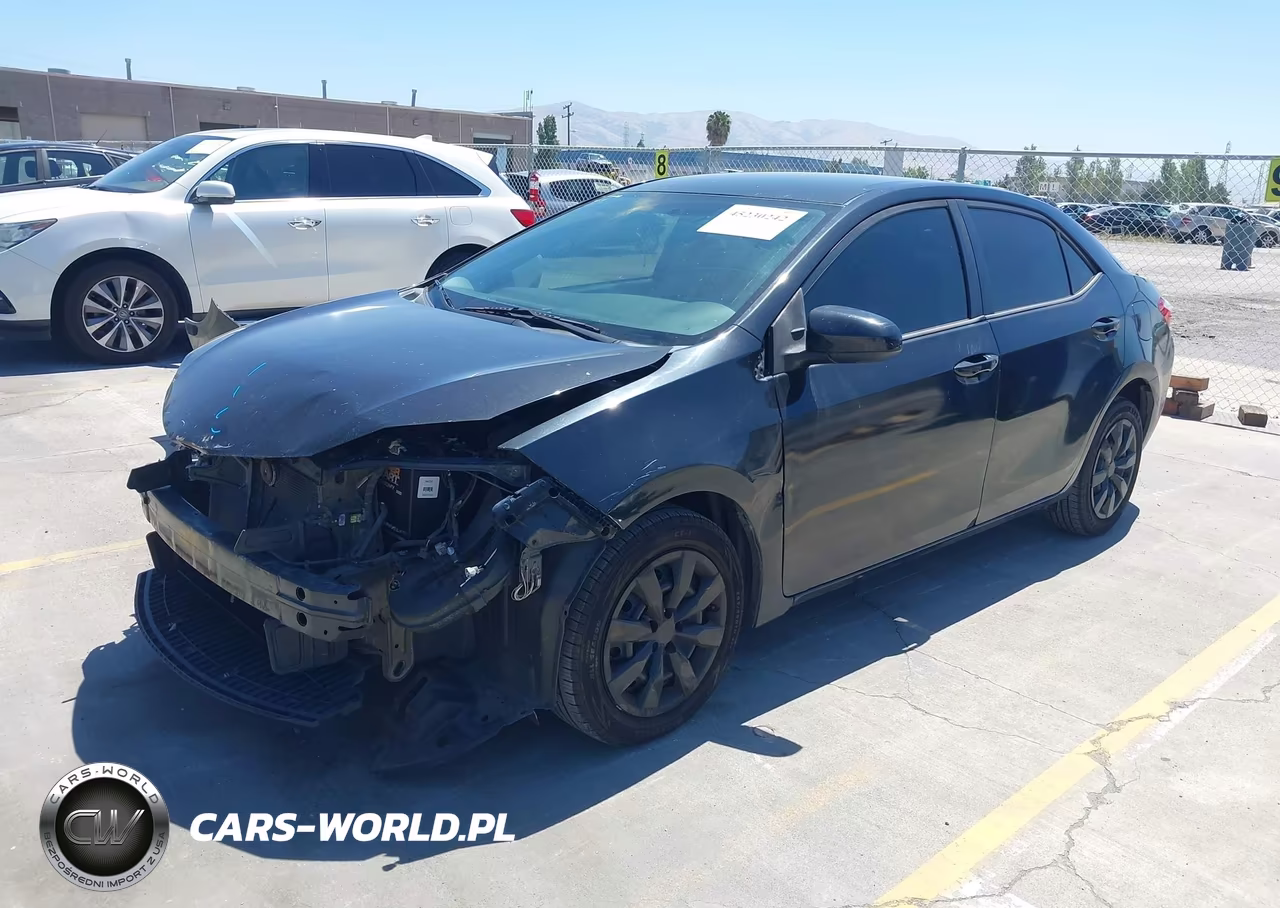 2014 Toyota Corolla Le VIN:5YFBURHE3EP057212 - 2