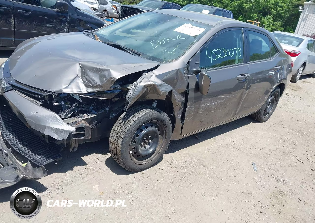 2017 Toyota Corolla Le VIN:2T1BURHE3HC831575 - 2