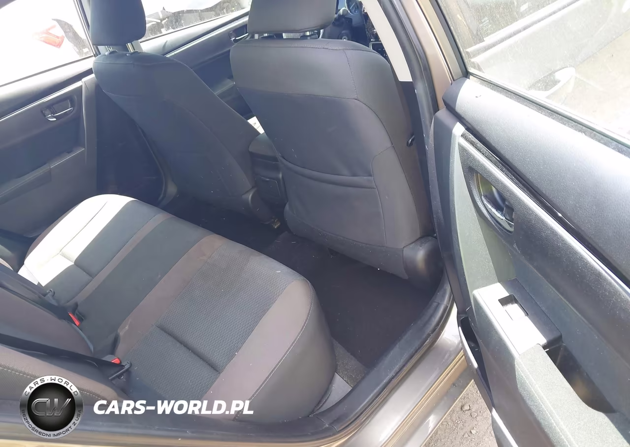 2017 Toyota Corolla Le VIN:2T1BURHE3HC831575 - 8