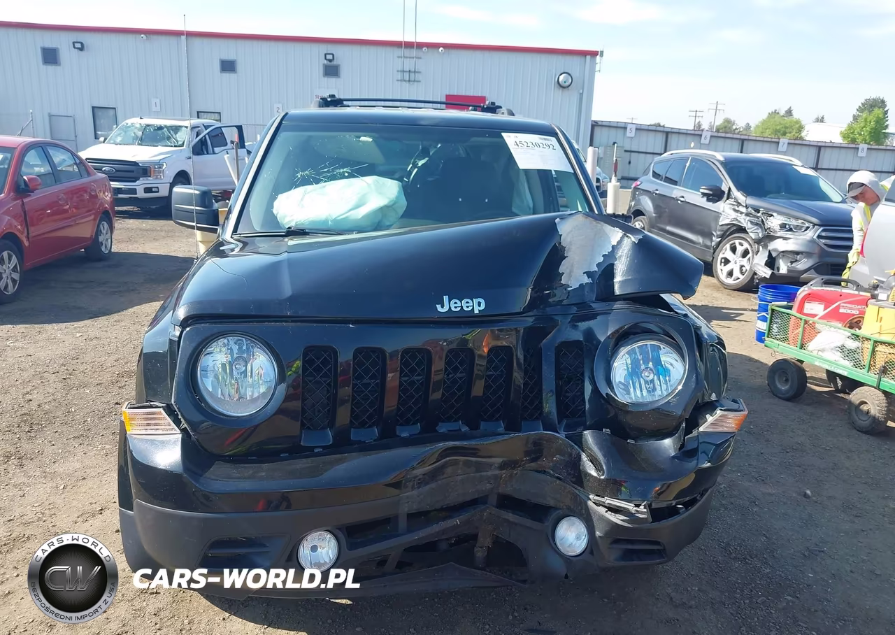 2012 Jeep Patriot Latitude VIN:1C4NJRFB0CD609098 - 12