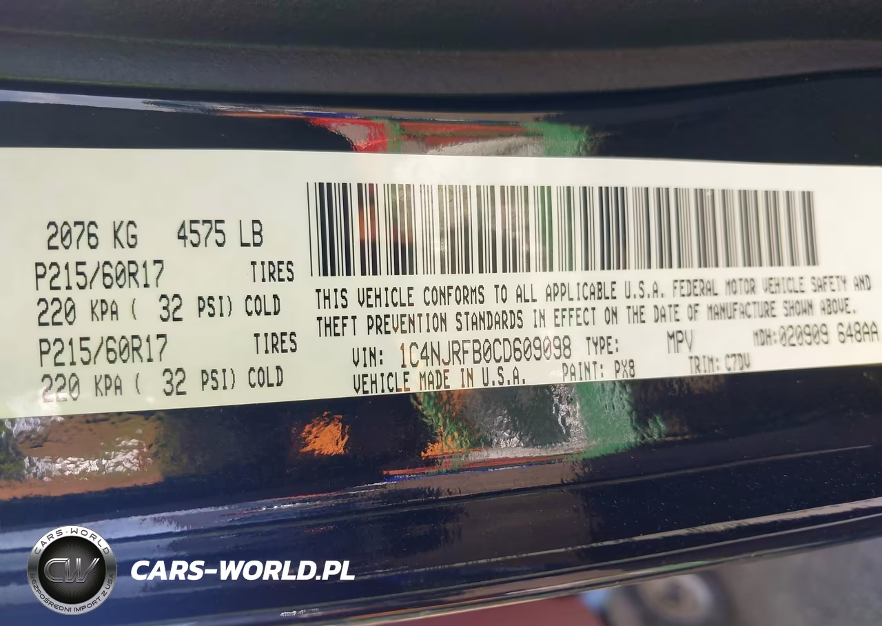 2012 Jeep Patriot Latitude VIN:1C4NJRFB0CD609098 - 9