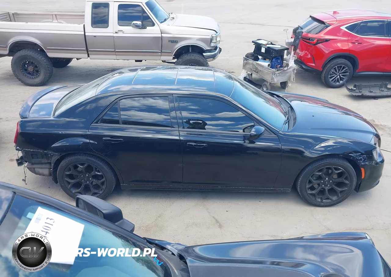 2017 Chrysler 300 300S Alloy Edition VIN:2C3CCABG5HH516645 - 14
