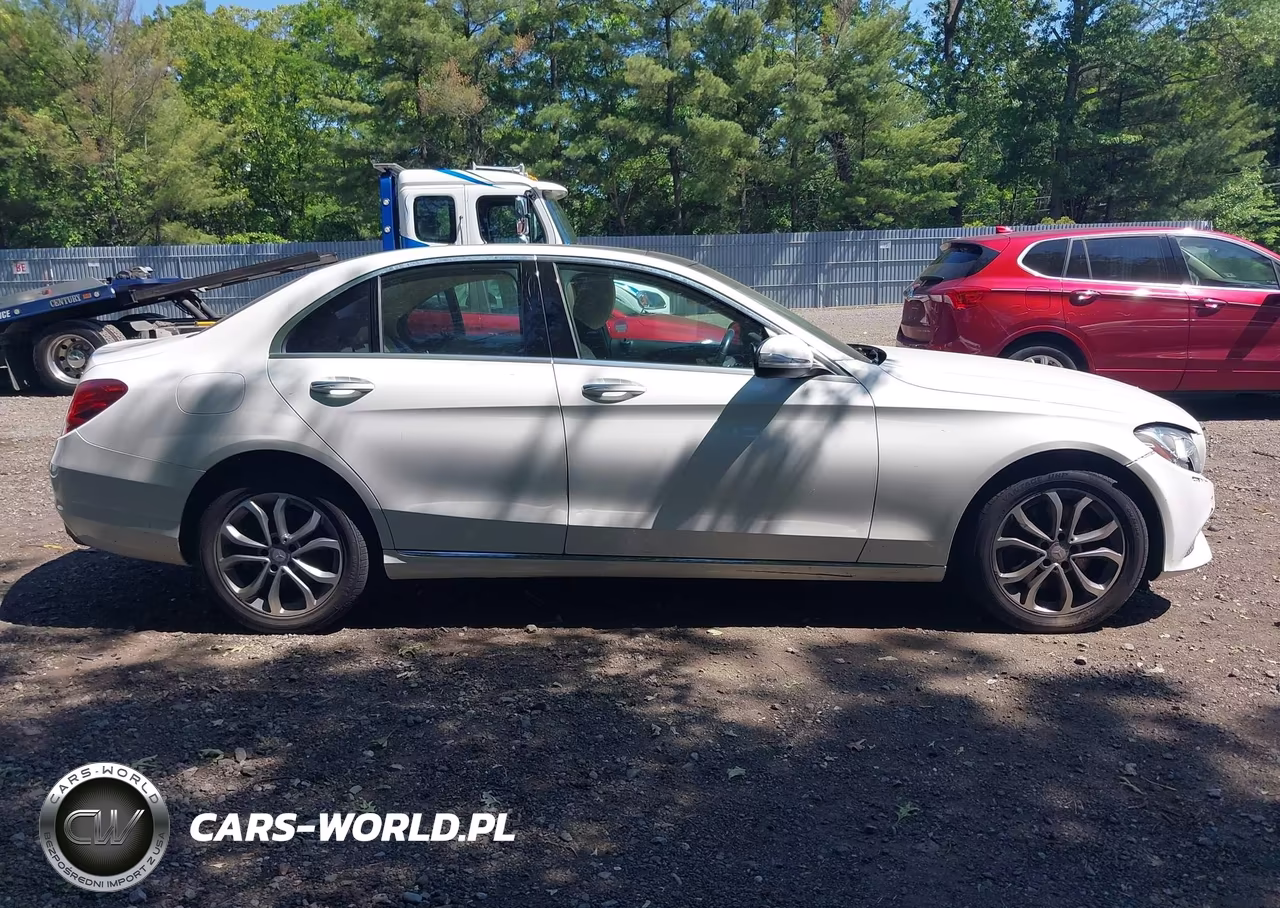 2017 Mercedes-Benz C 300 4Matic VIN:55SWF4KB1HU206728 - 12
