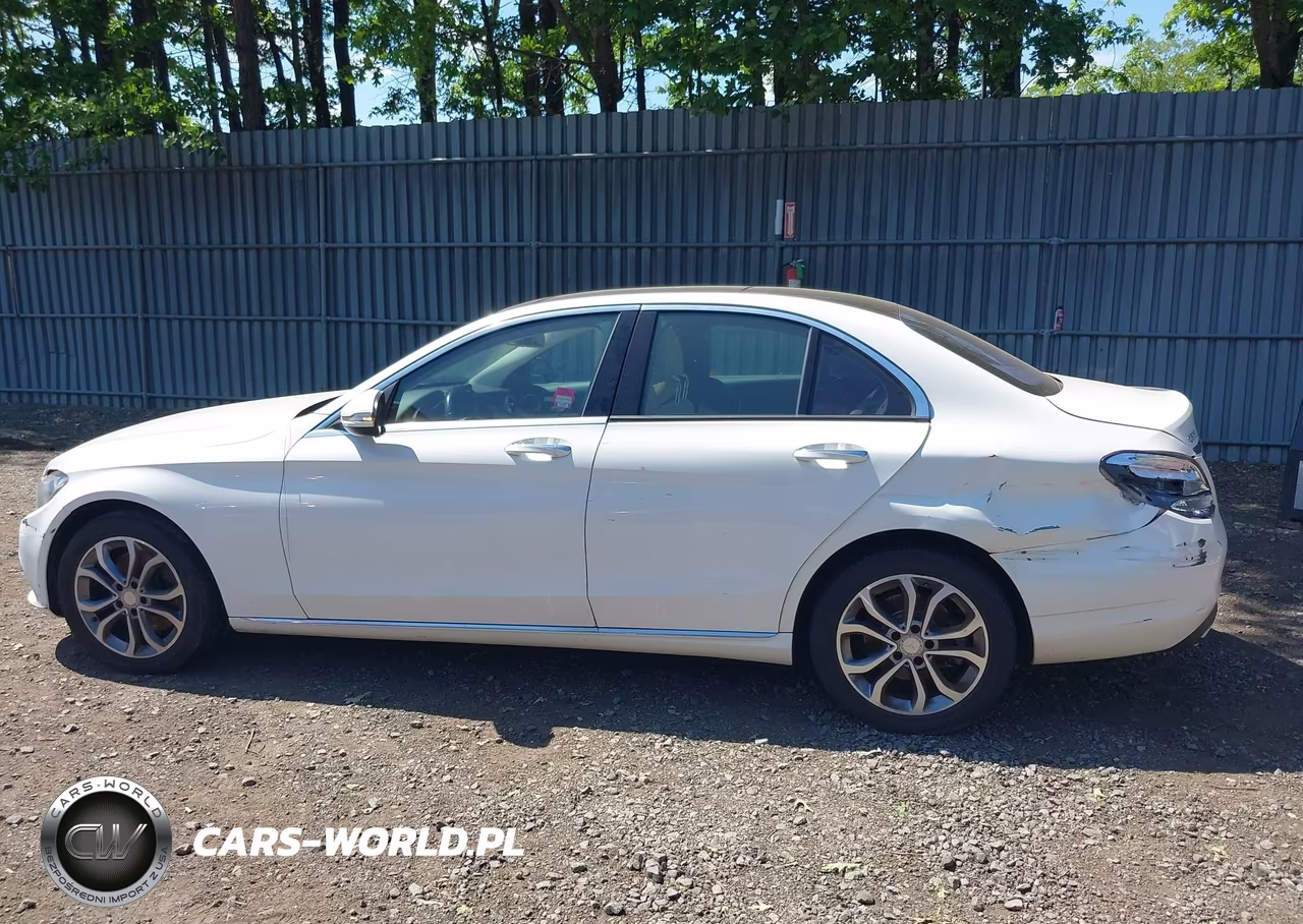 2017 Mercedes-Benz C 300 4Matic VIN:55SWF4KB1HU206728 - 13