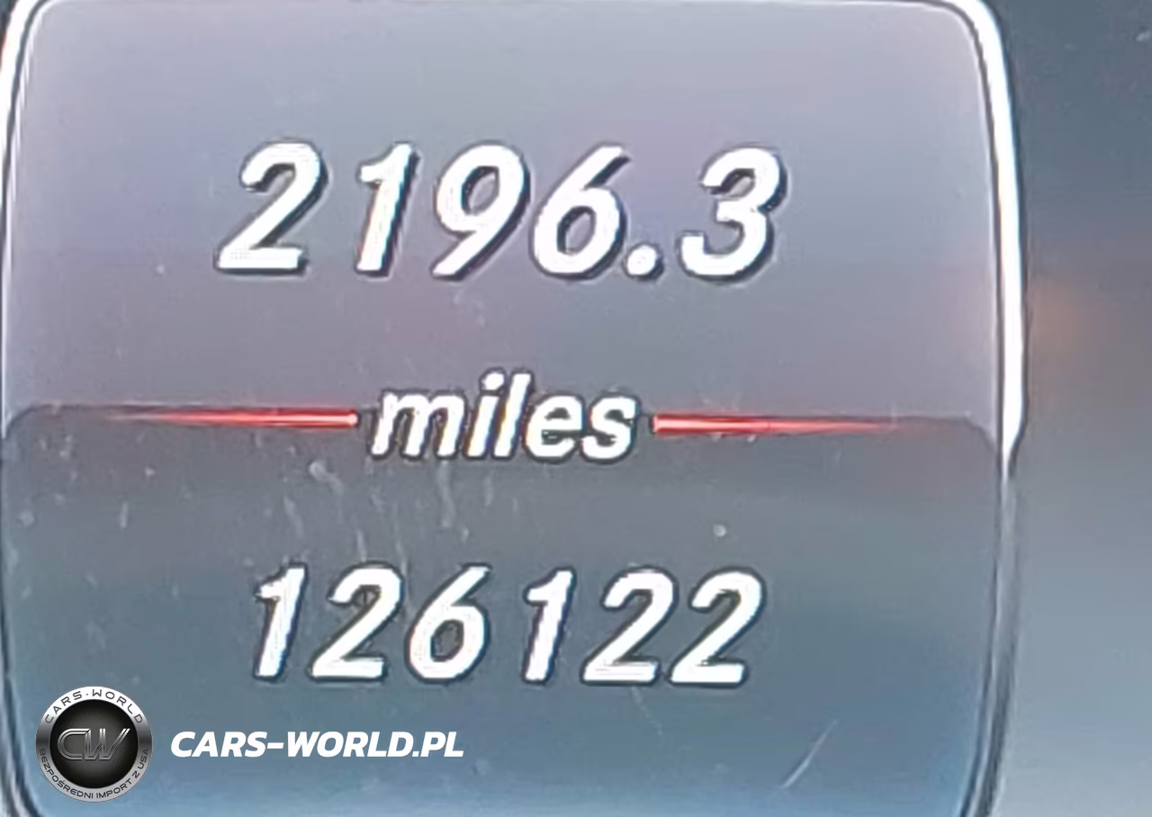 2017 Mercedes-Benz C 300 4Matic VIN:55SWF4KB1HU206728 - 14
