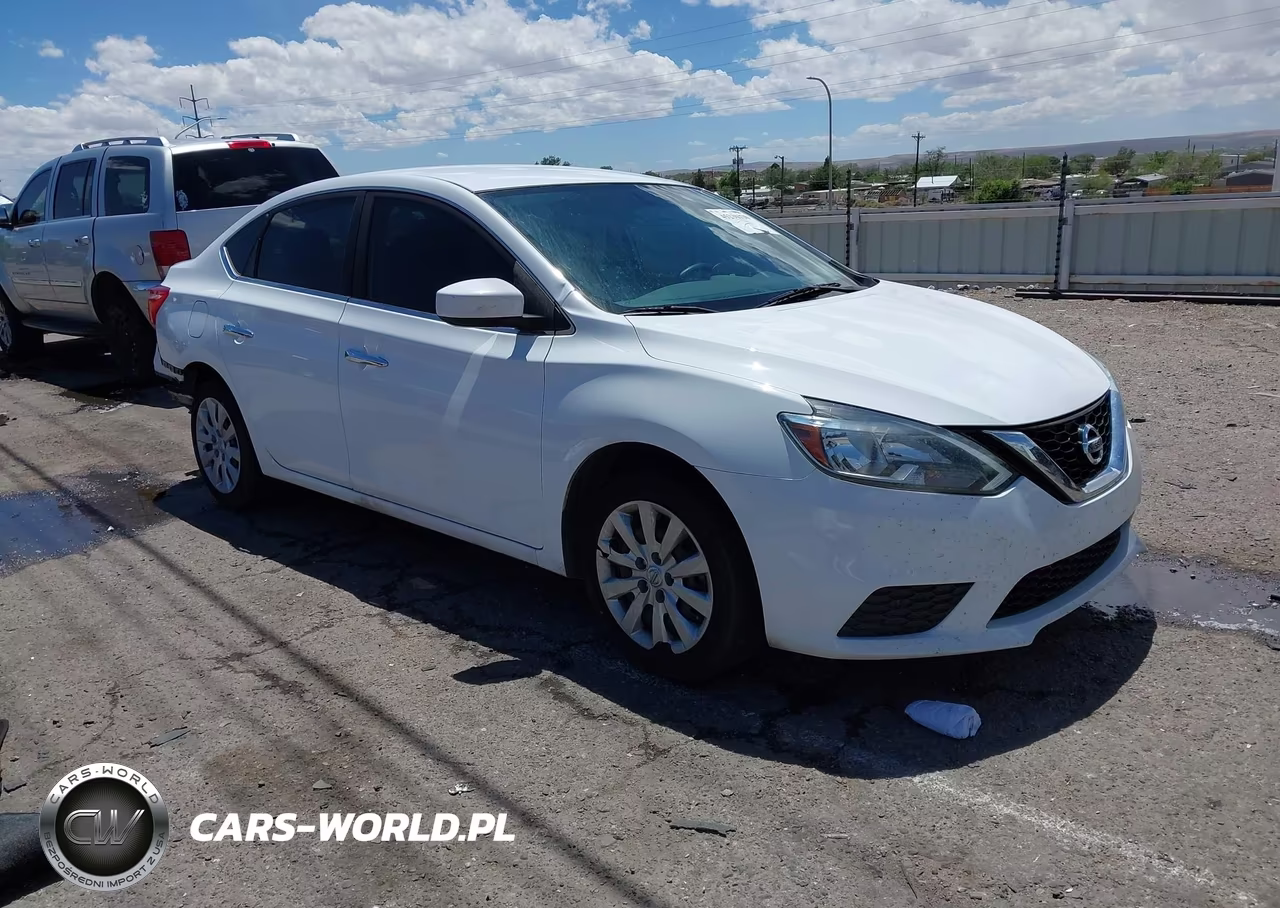 2017 Nissan Sentra S – zdjęcie 1 z 15