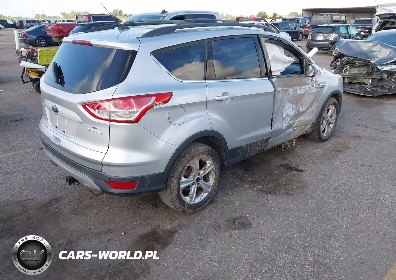 2014 Ford Escape Se VIN:1FMCU0GXXEUB76392 - 4