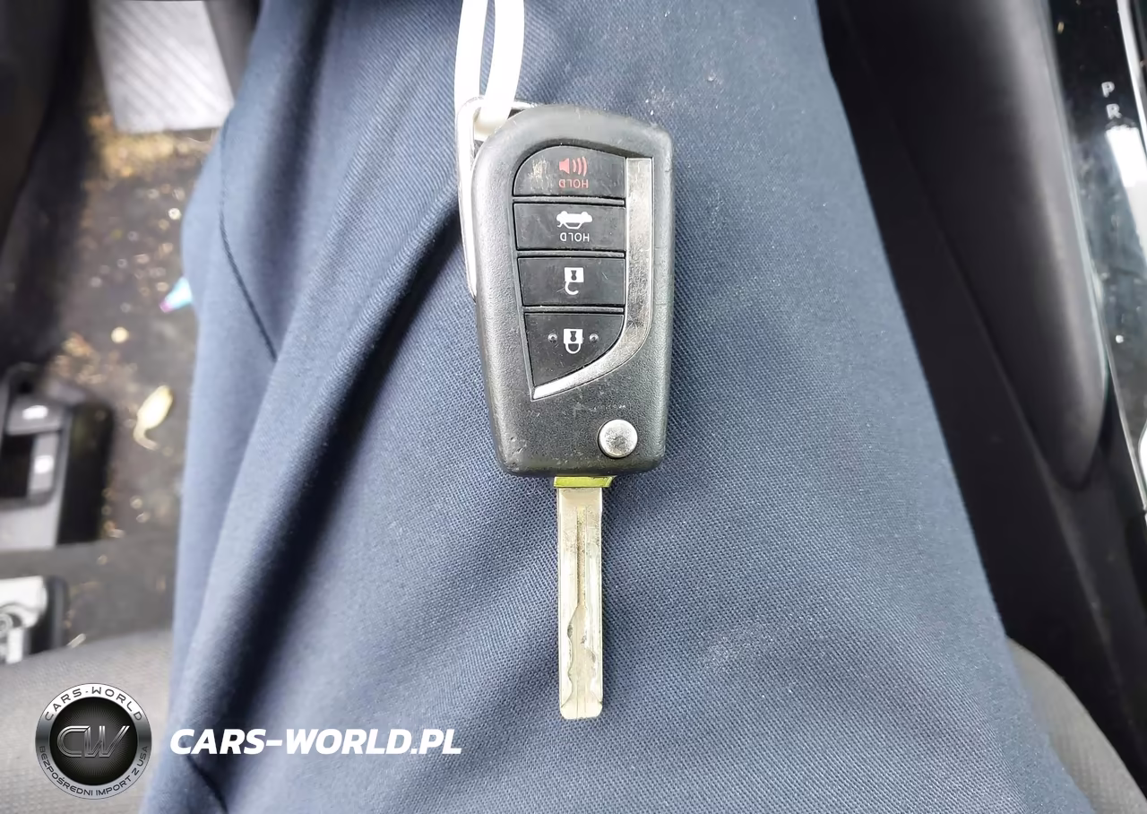 2021 Toyota Corolla Le VIN:5YFEPMAE4MP222085 - 11