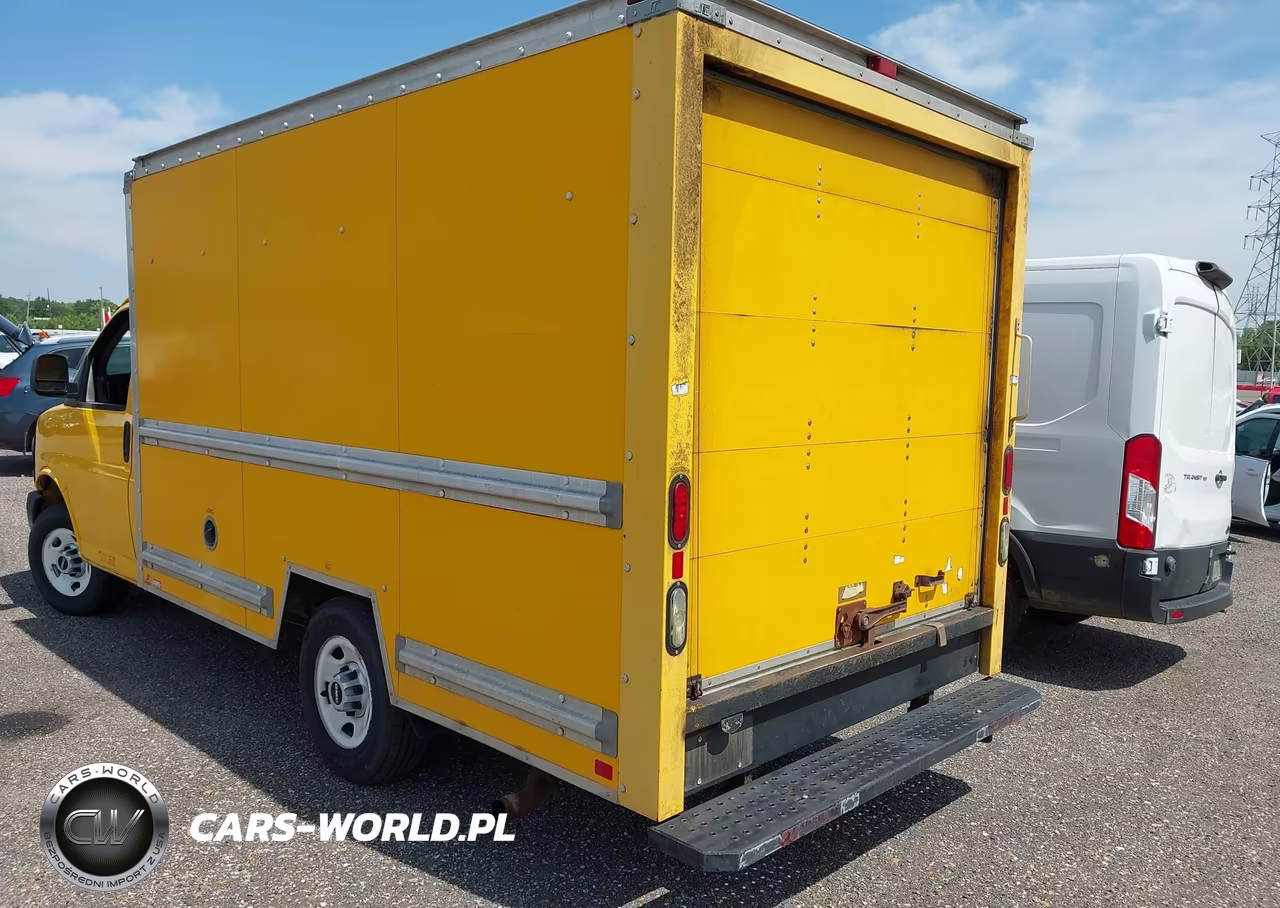 2011 GMC Savana Cutaway Work Van VIN:1GDY72CAXB1900654 - 3