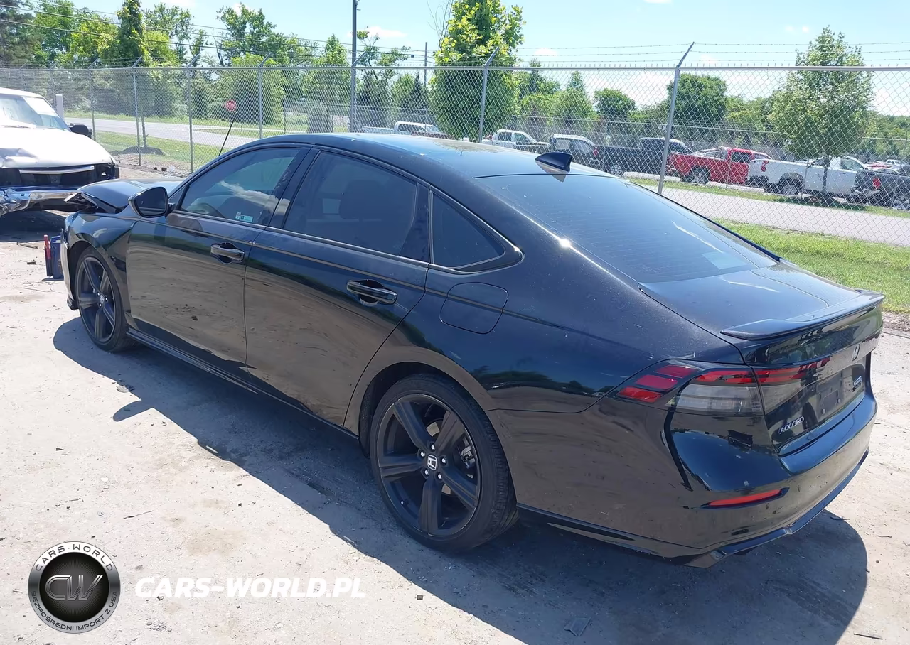 2025 Honda Accord Hybrid Sport-L VIN:1HGCY2F72SA066084 - 3