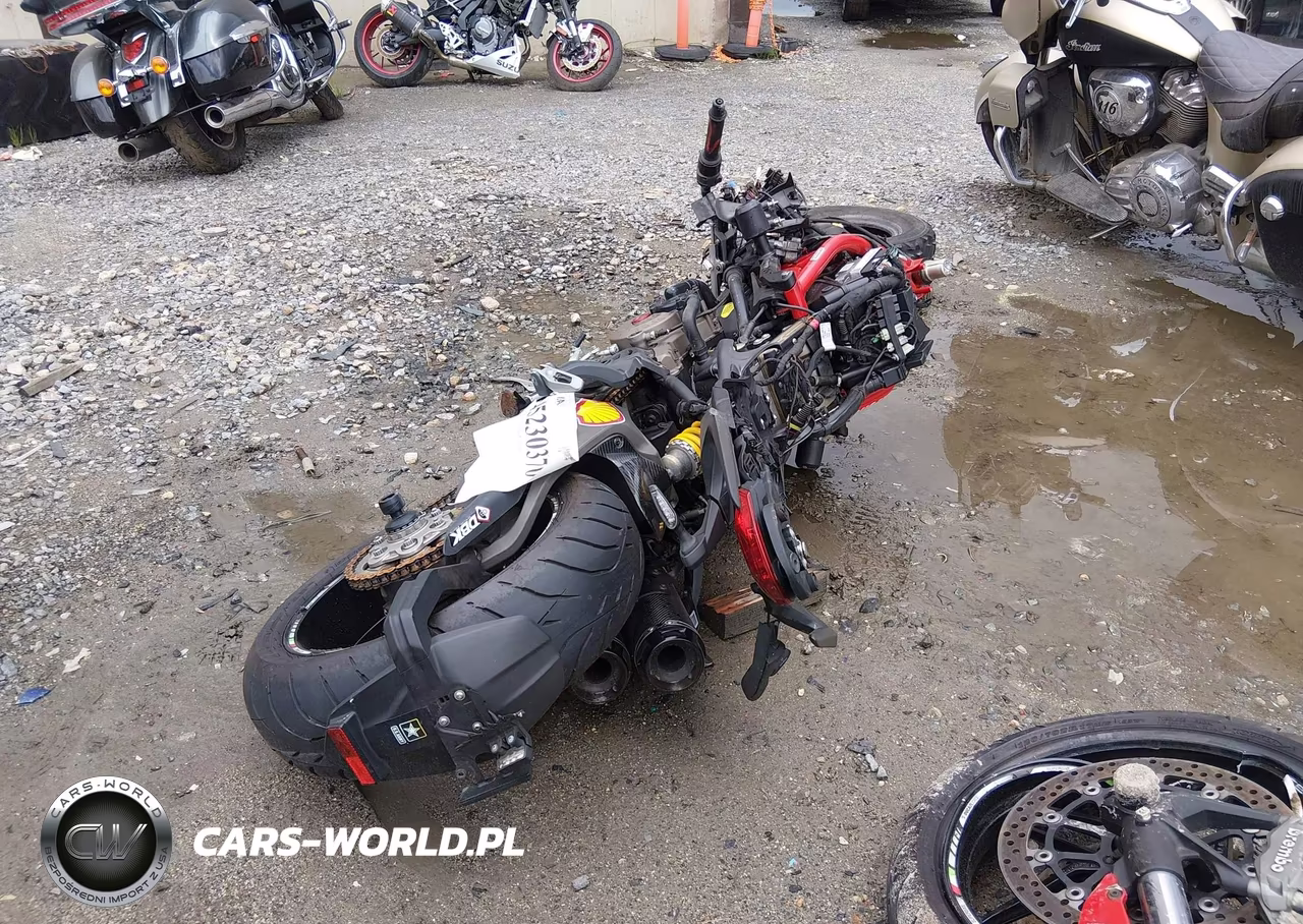 2014 Ducati Monster 1200-S VIN:ZDM1RBSV2EB001343 - 6