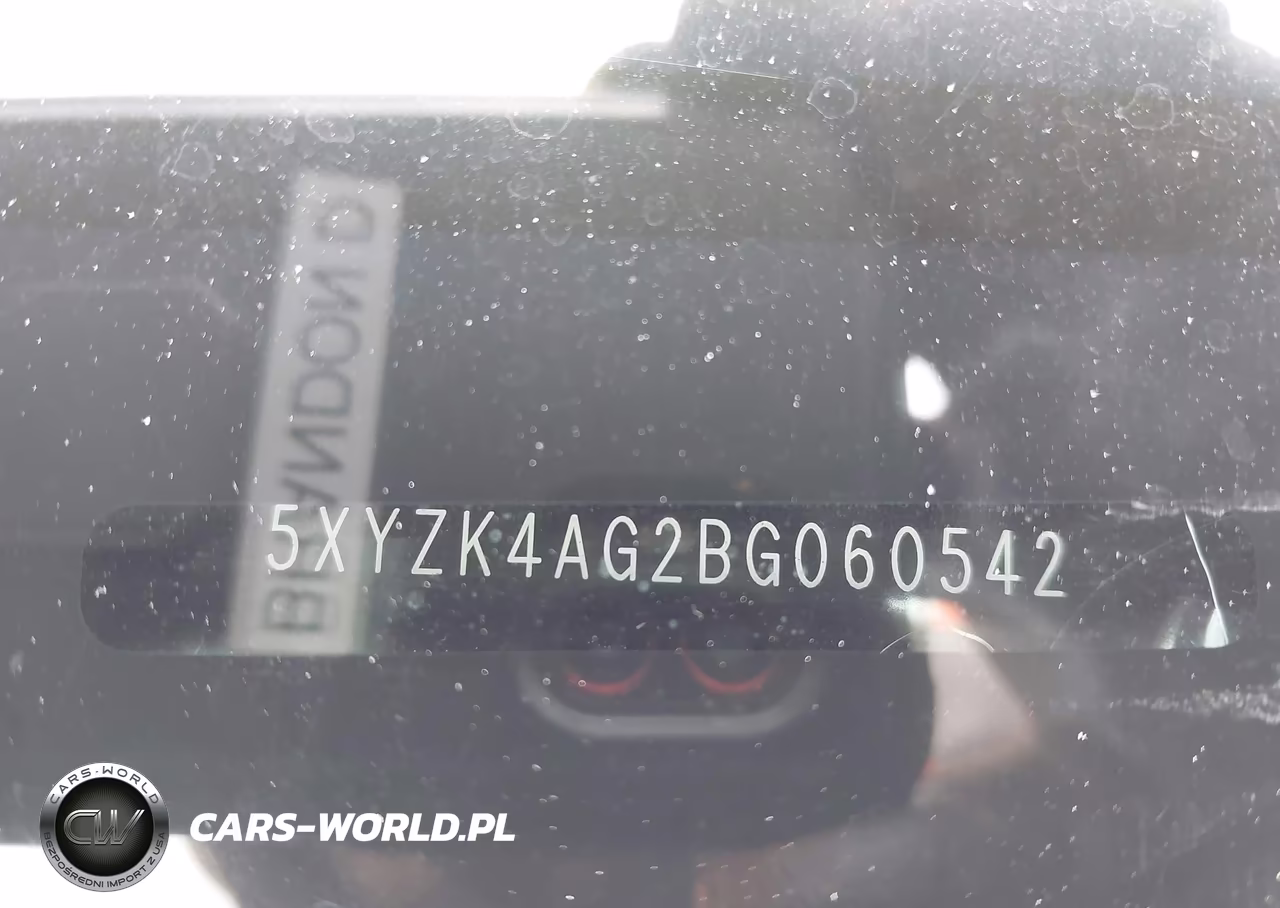 2011 Hyundai Santa Fe Limited V6 VIN:5XYZK4AG2BG060542 - 12
