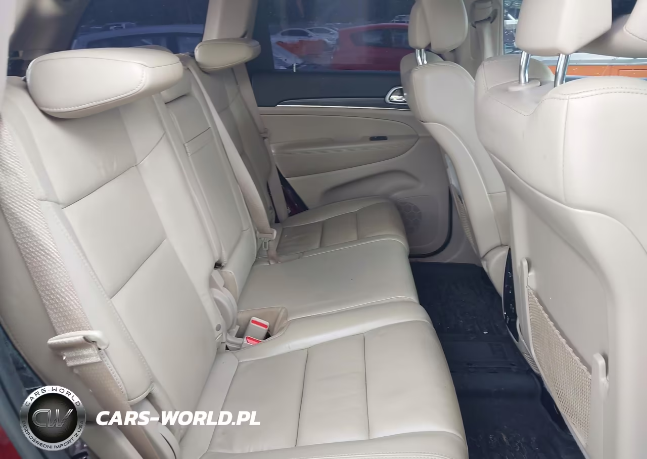 2019 Jeep Grand Cherokee Limited 4X2 VIN:1C4RJEBG4KC737991 - 8