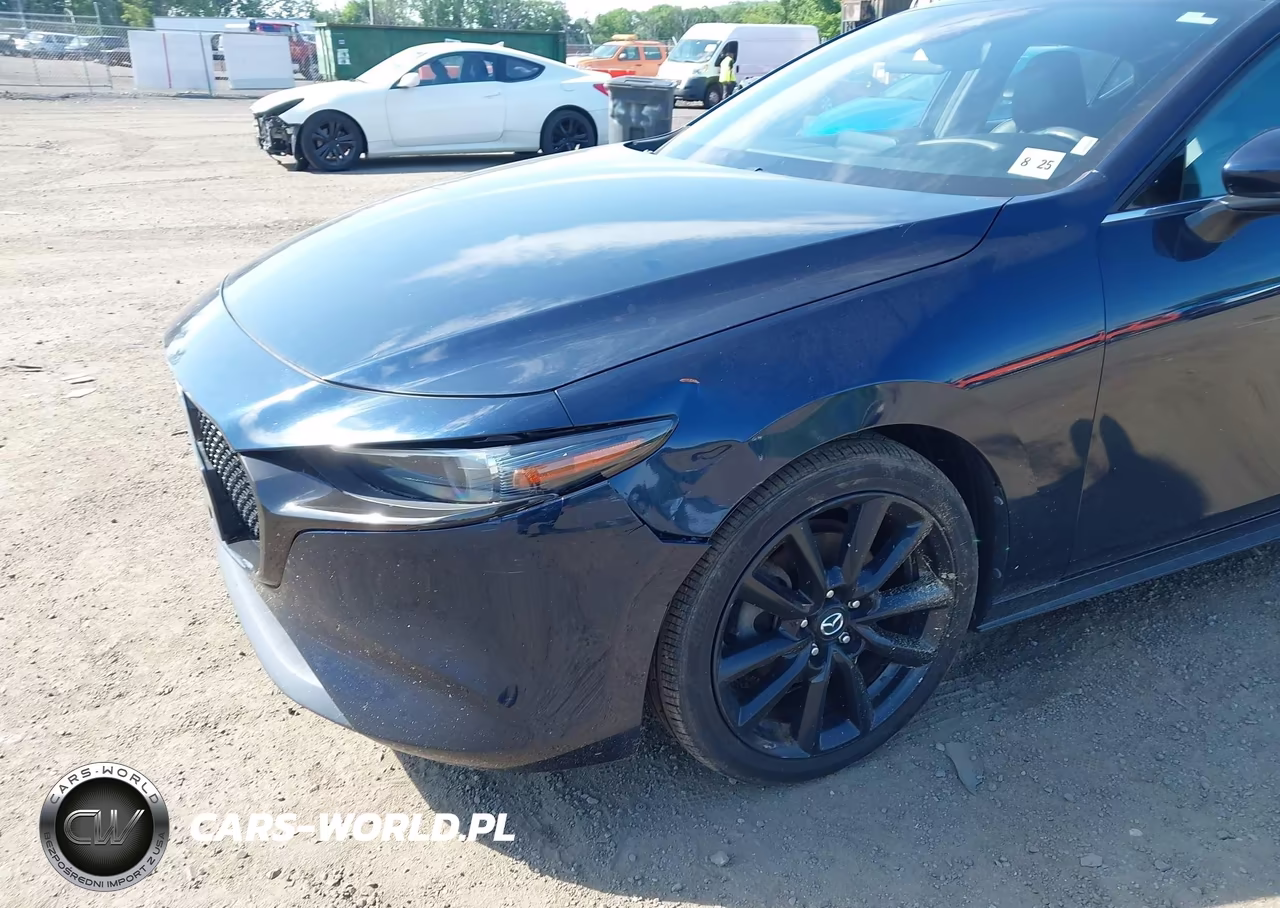 2020 Mazda Mazda3 Premium Package VIN:JM1BPBNM9L1155298 - 6