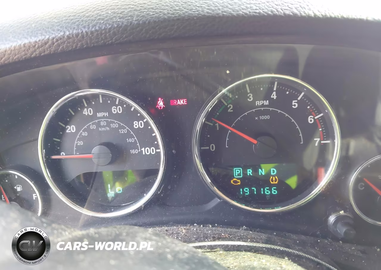 2011 Jeep Wrangler Unlimited Sport VIN:1J4BA3H12BL557461 - 7
