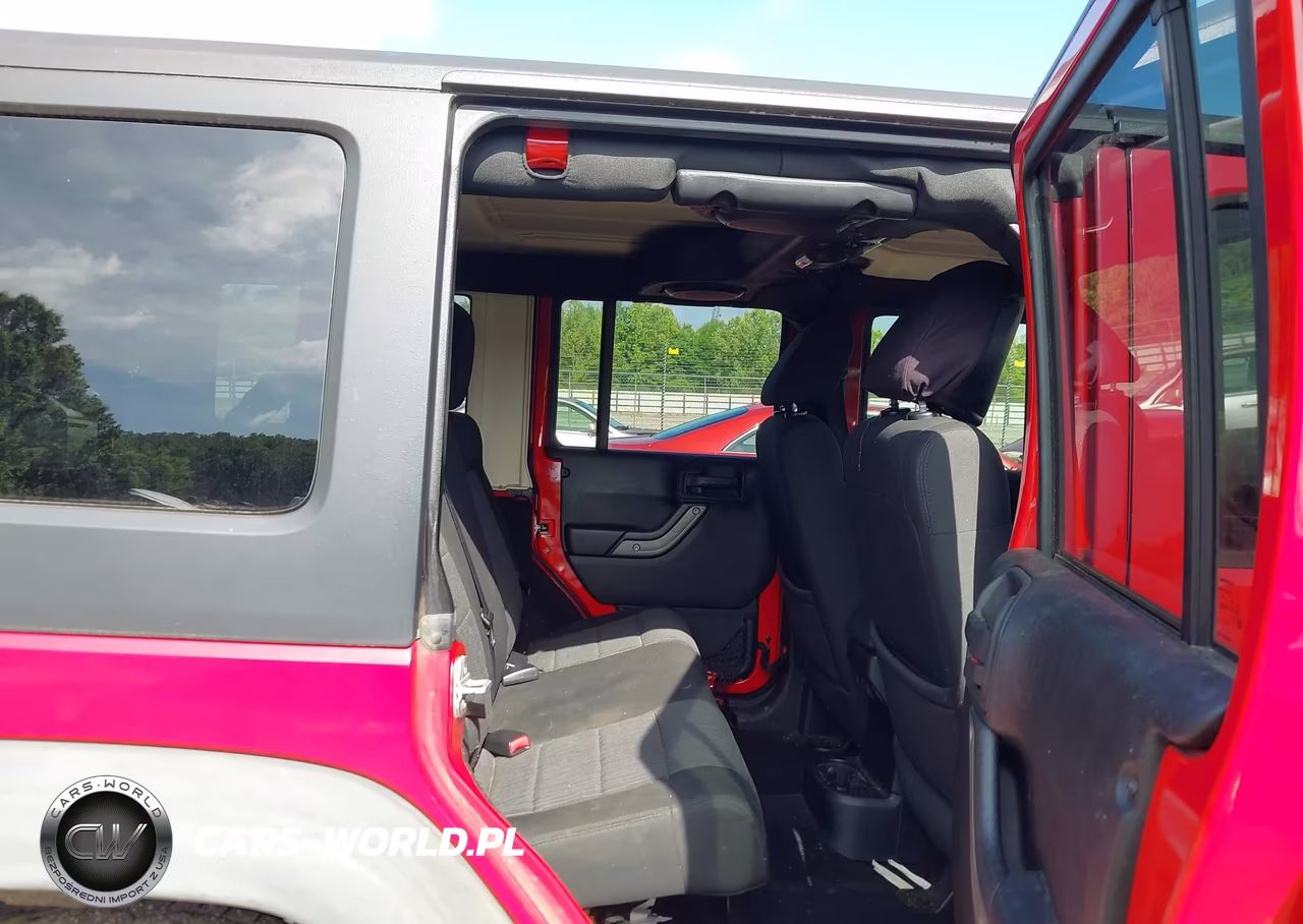 2011 Jeep Wrangler Unlimited Sport VIN:1J4BA3H12BL557461 - 8
