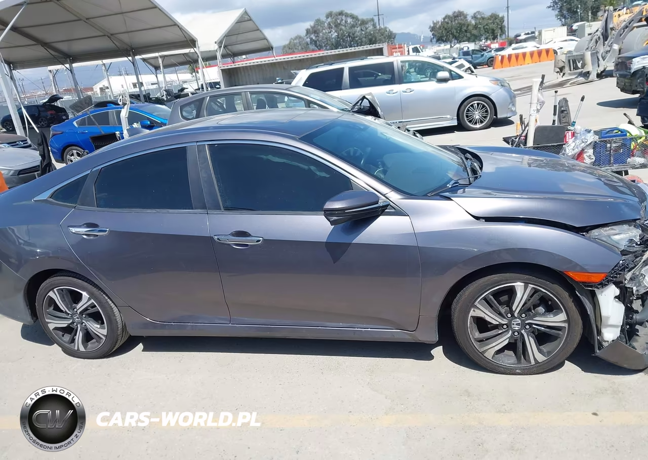 2017 Honda Civic Touring VIN:19XFC1F94HE019277 - 13