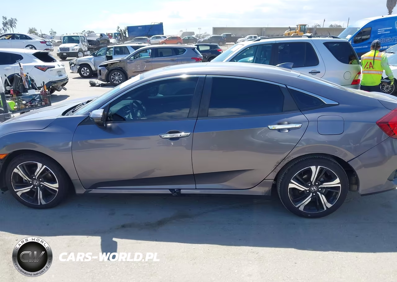2017 Honda Civic Touring VIN:19XFC1F94HE019277 - 14